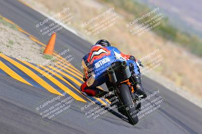 media/Oct-09-2022-SoCal Trackdays (Sun) [[95640aeeb6]]/Turn 14 Backside (1125am)/